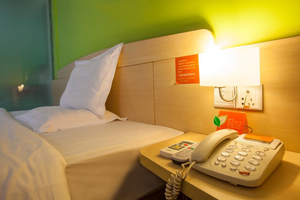 7Days Inn Xi'An South Gate Yongning Subway Station Xi'an (Shaanxi) Room photo